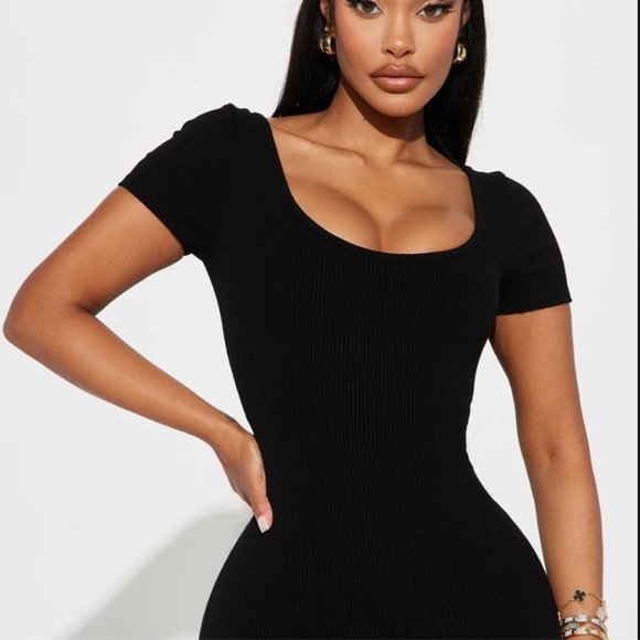 Black Bodycon Snatched Midi Dress FASHION NOVA - Picture 2 of 9